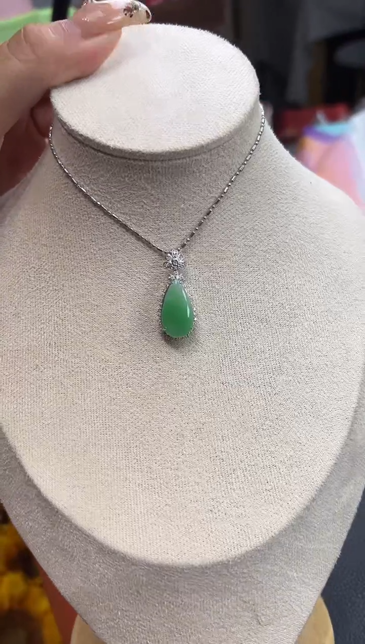【闪购商品】翡翠项链18K金镶嵌勿拍