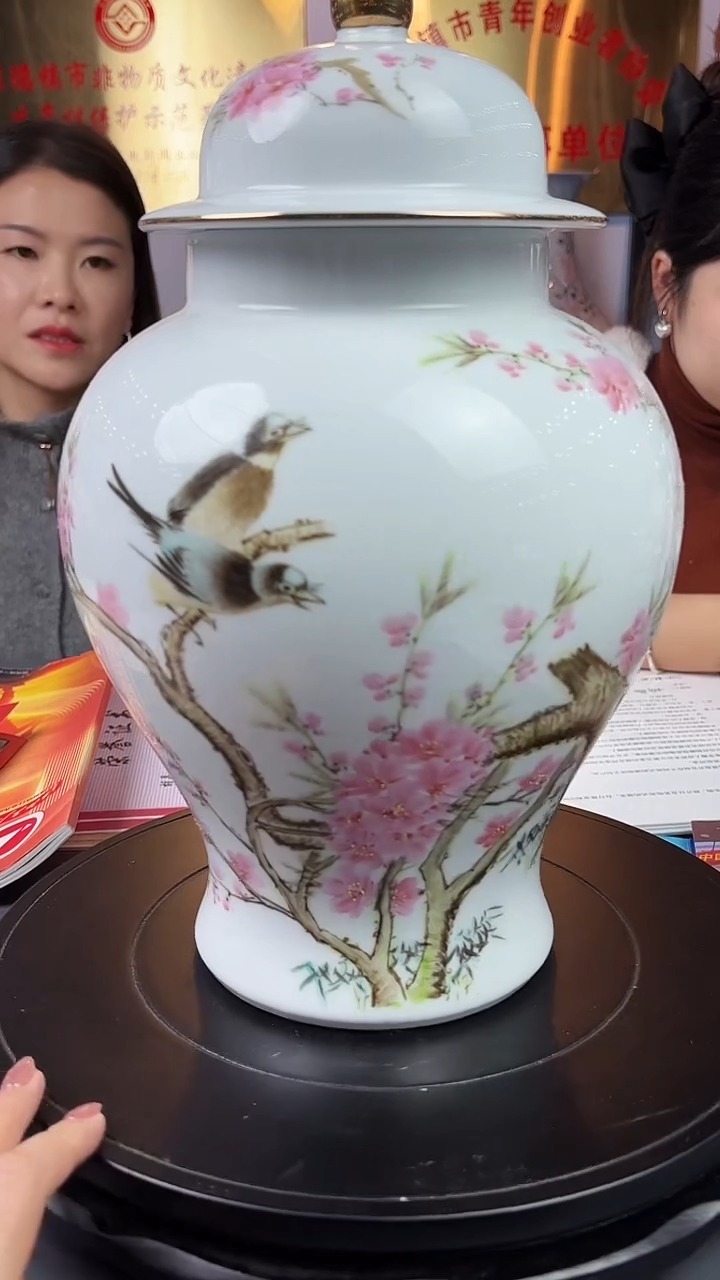 摆件瓷瓷博会—水点桃花胡晶专场48