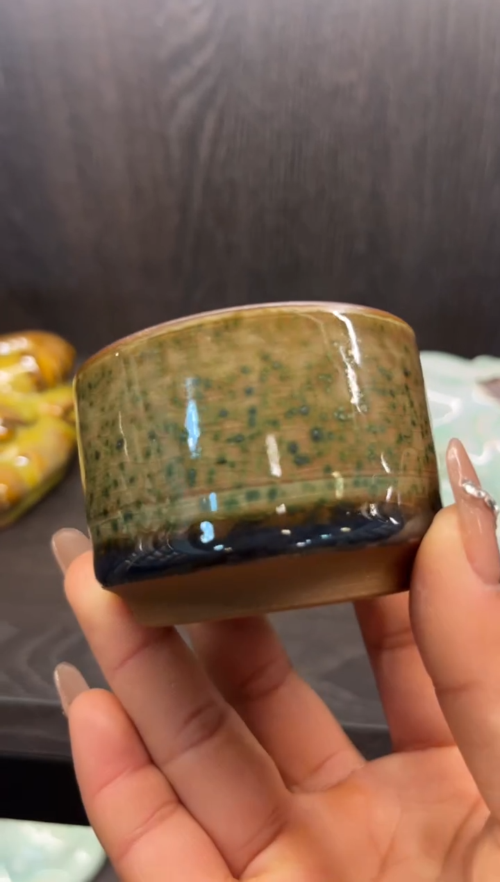 【闪购商品】瓷片青苔绿釉色主人杯