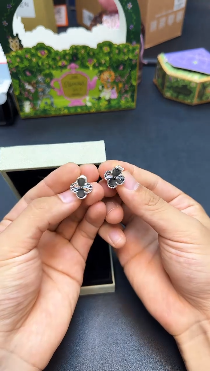 瓷片全新正品一件不留@@WE1455