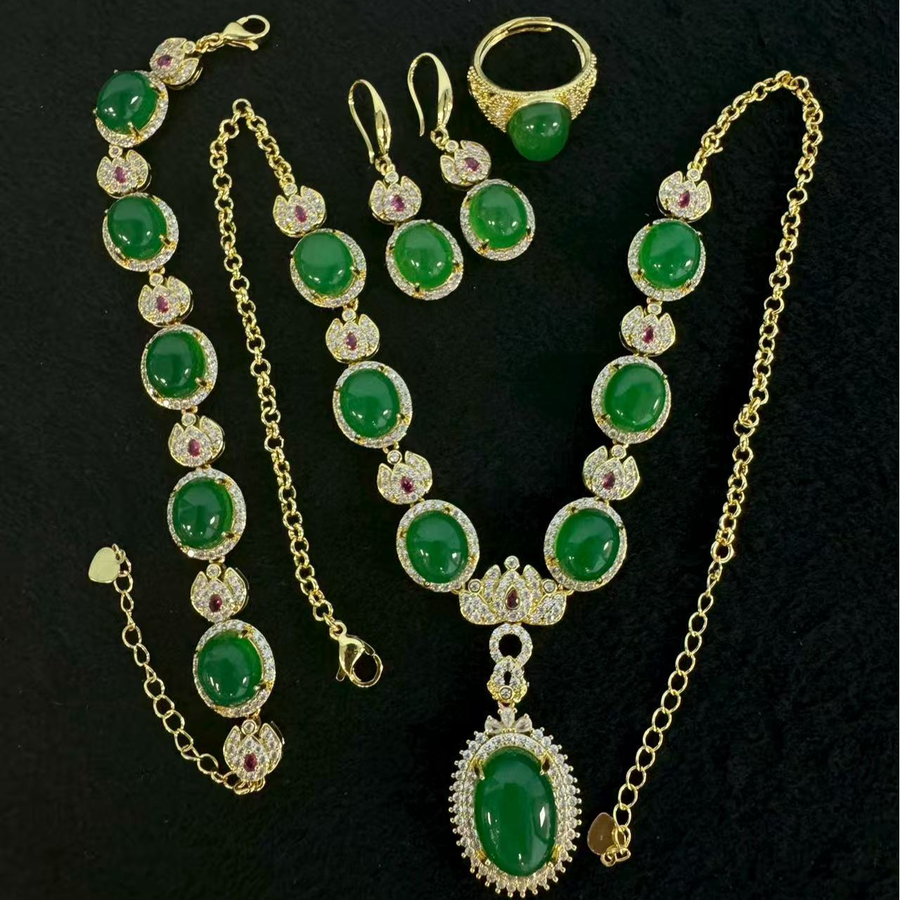 【刘少文】龙种芙蓉绿玛瑙套装-MT-A049