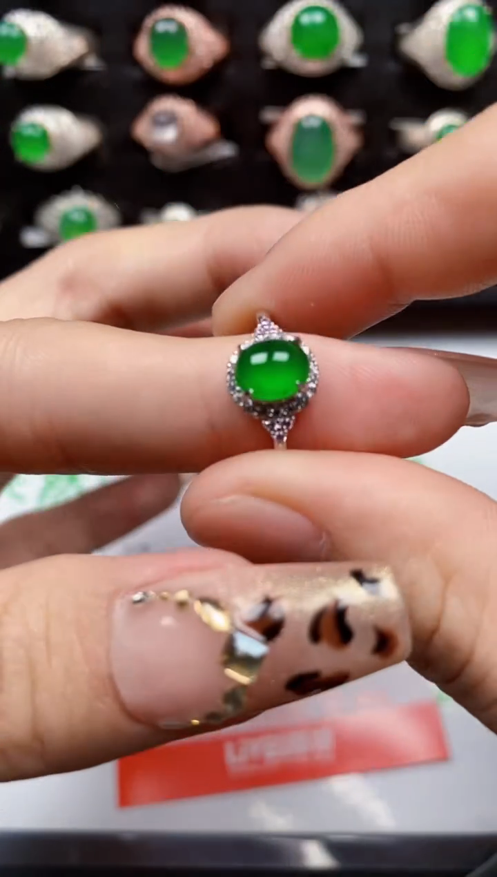 【闪购商品】翡翠戒指银S925镶嵌3640