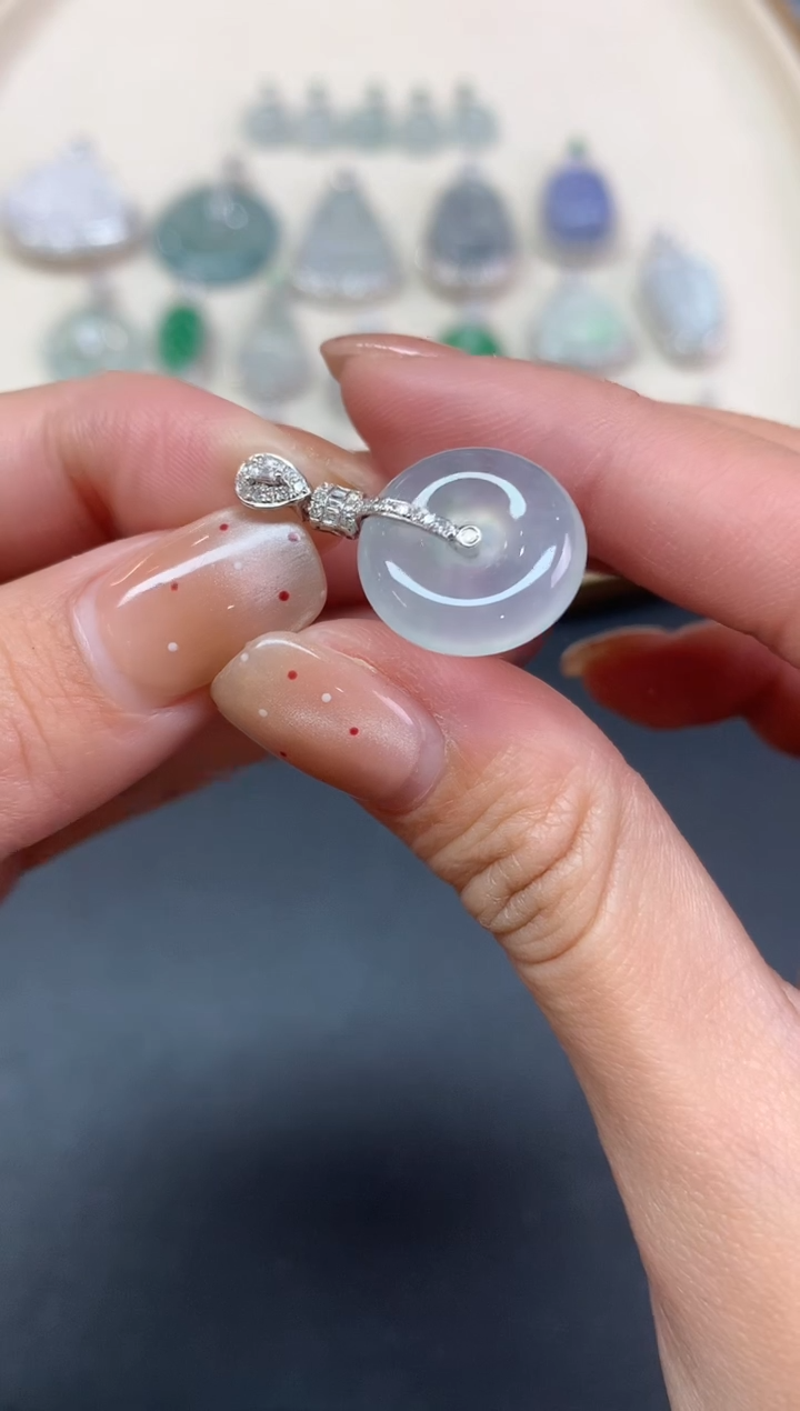 【闪购商品】翡翠吊坠(不含链)18K金镶嵌吊坠A416|2800