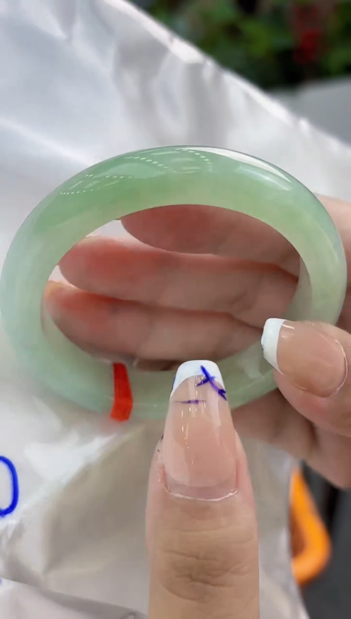 【闪购商品】翡翠手镯未镶嵌翡翠手镯