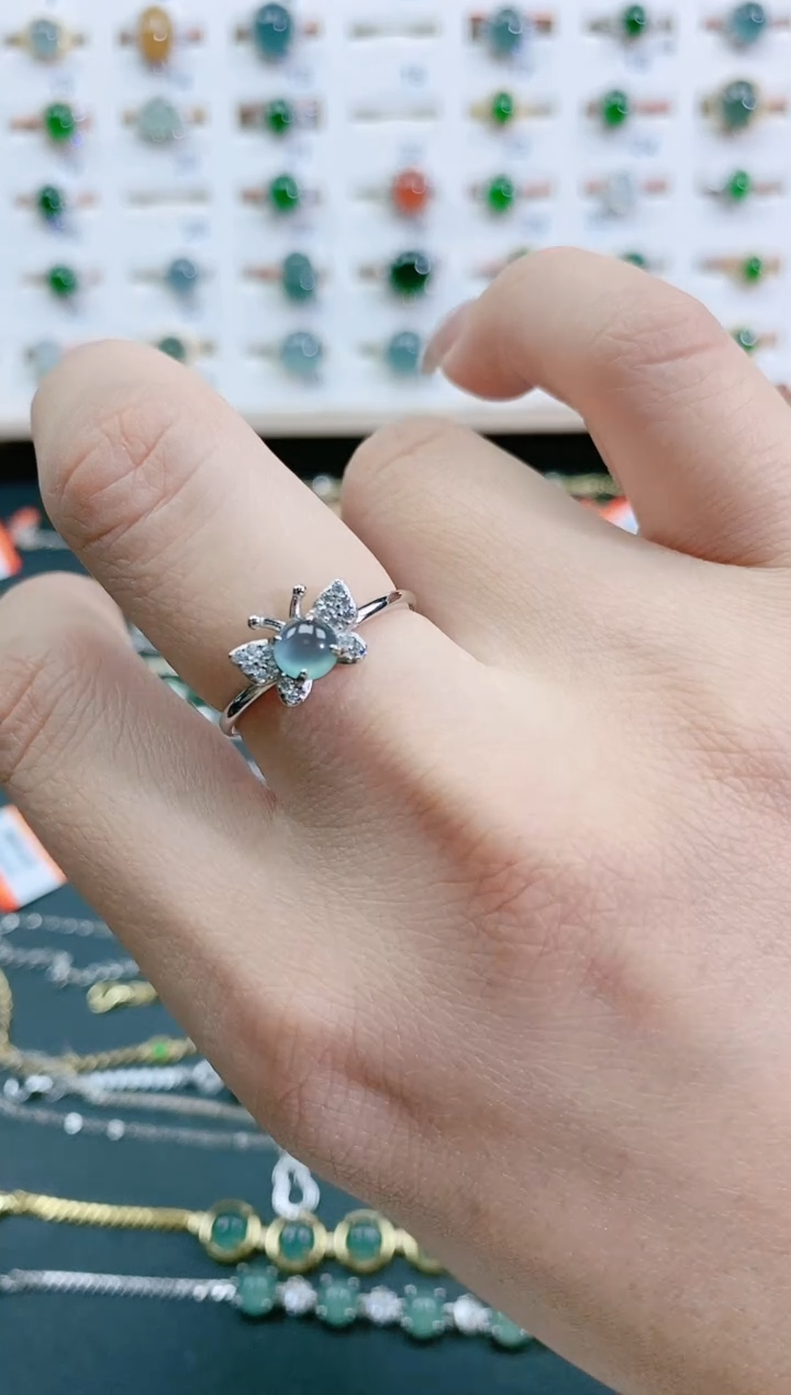 翡翠戒指银S925镶嵌天然翡翠