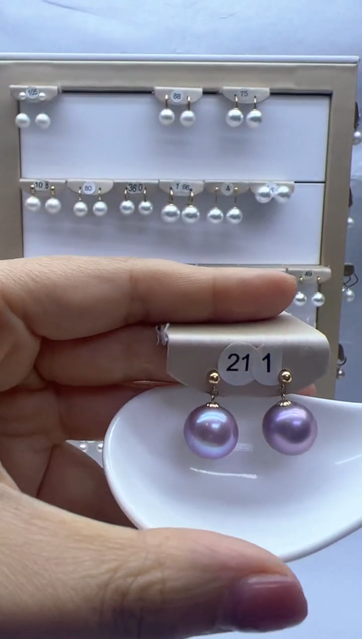 【闪购商品】淡水珍珠耳饰18K金镶嵌211