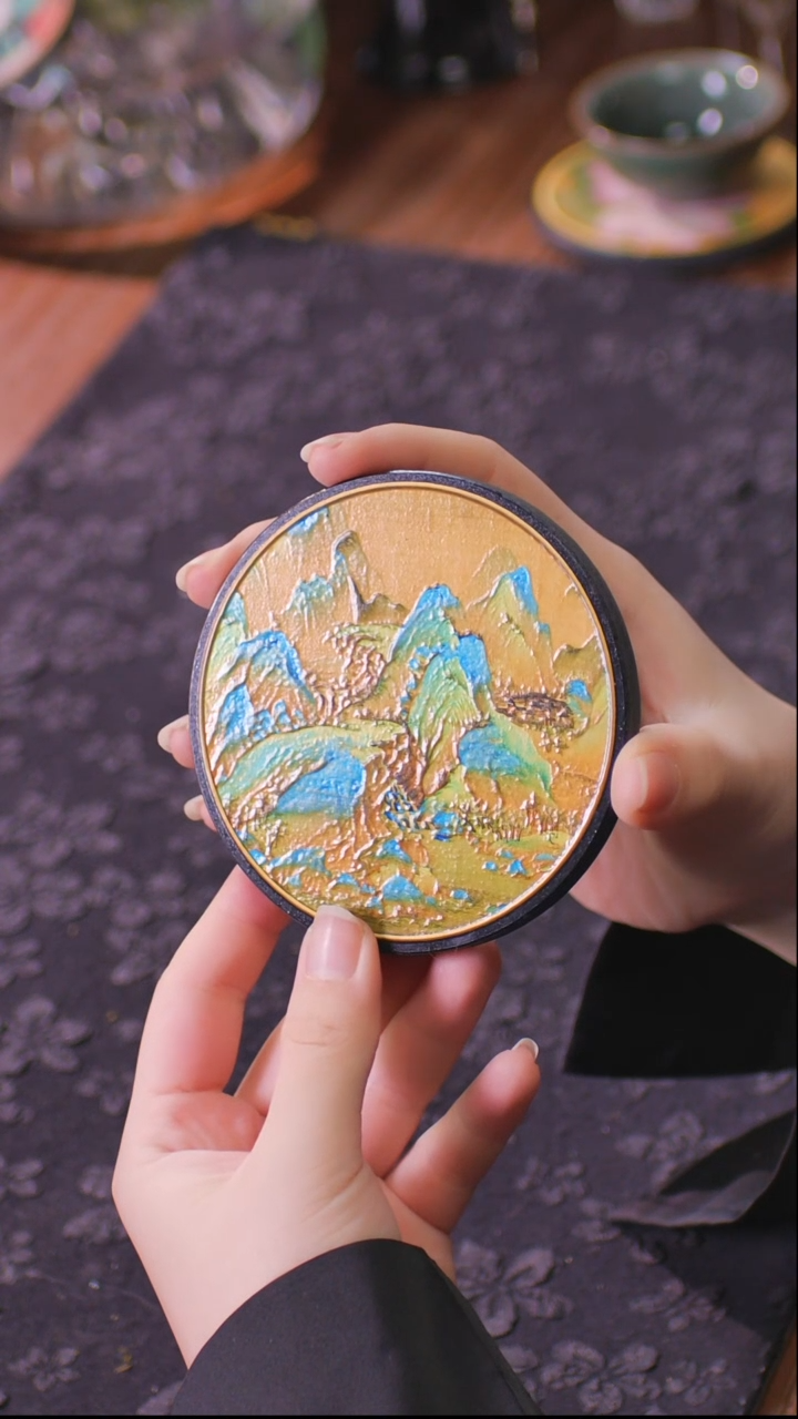 壹藏贰宝千里江山图案杯垫一片