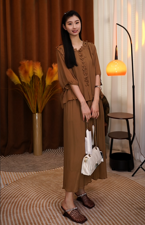 A003夏季A字裙轻奢连衣裙薄款贝果复古风休闲设计师