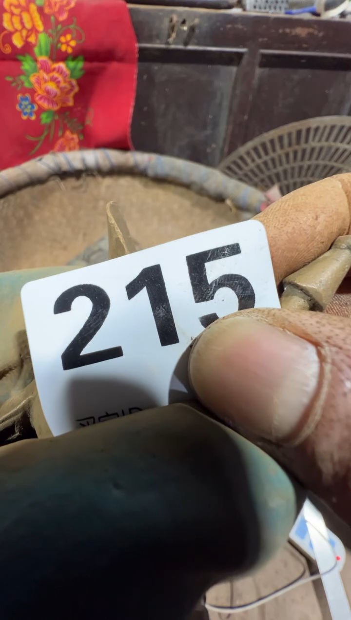 瞧*08180老王直播间专属链接