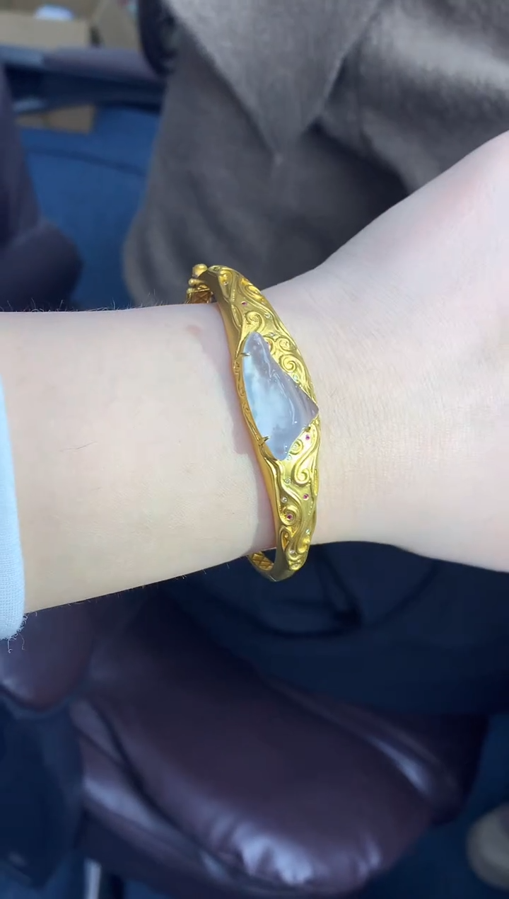 【闪购商品】翡翠手镯18K金镶嵌416--中国好珍宝