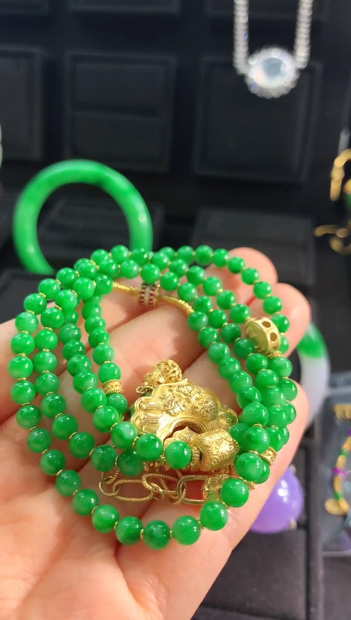 【闪购商品】翡翠颈饰18K金镶嵌珠串