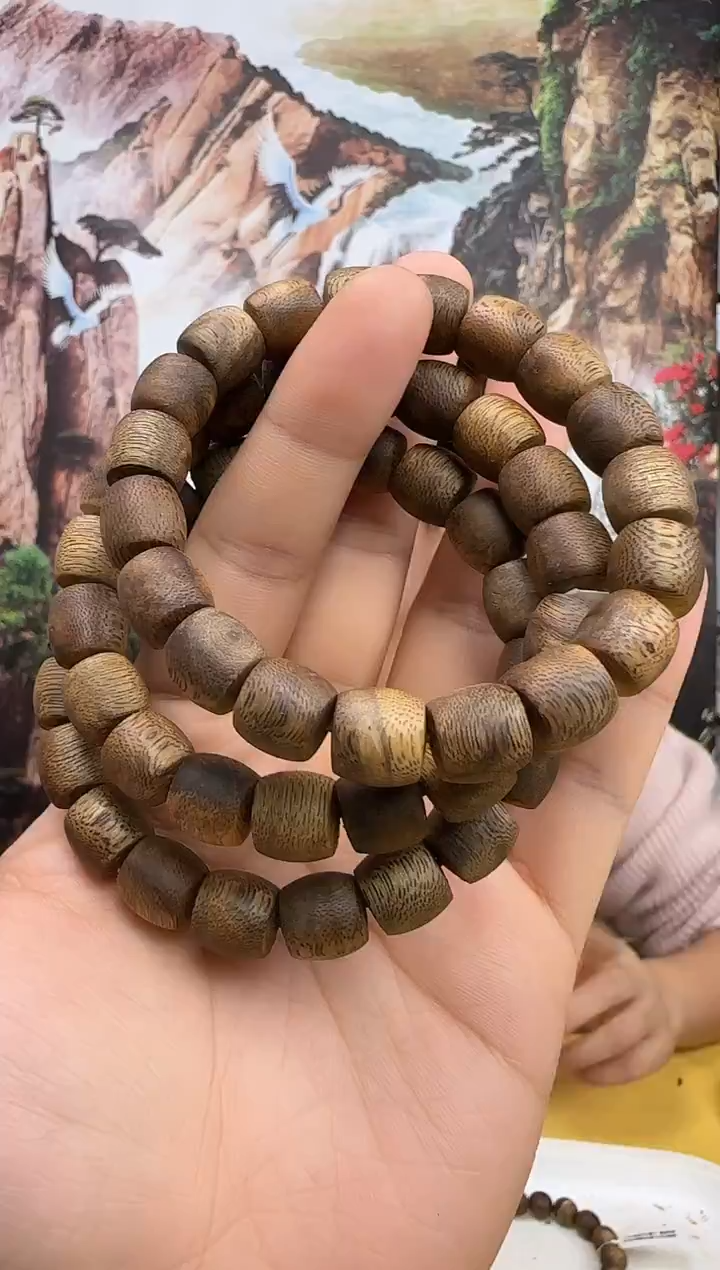 沉香沉香碎屑+G12奇楠白奇虫漏单鼓卡12宠粉多样性发一