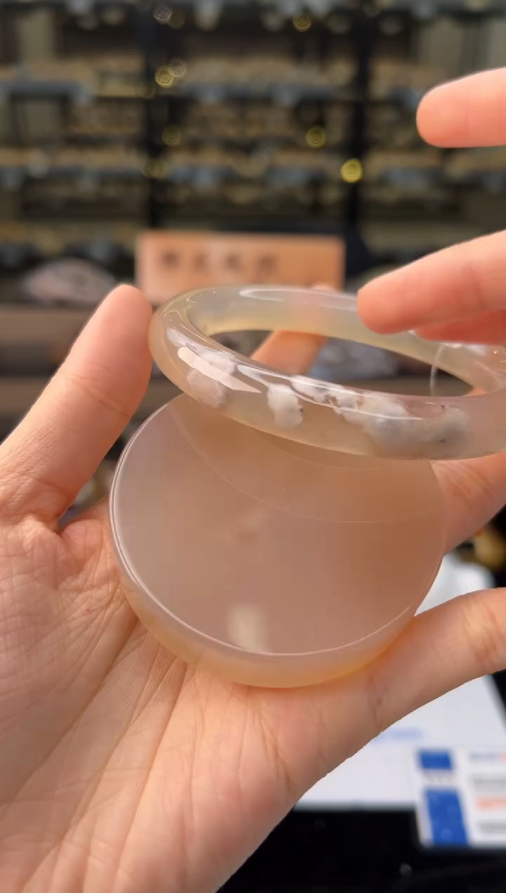 石英质玉未镶嵌手镯61圈口（赠送镯心）21514