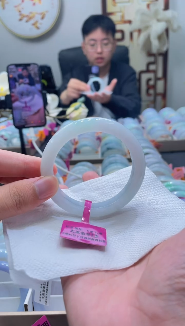 未镶嵌手镯翡翠218-58