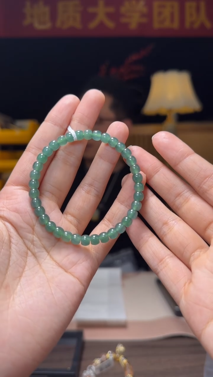 【闪购商品】翡翠手串未镶嵌天然A货翡翠归圆单圈手串