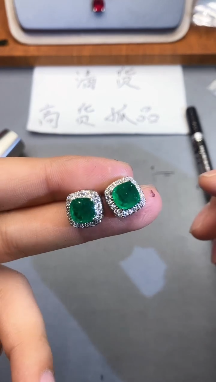 【闪购商品】石英质玉珠宝奇石合金1