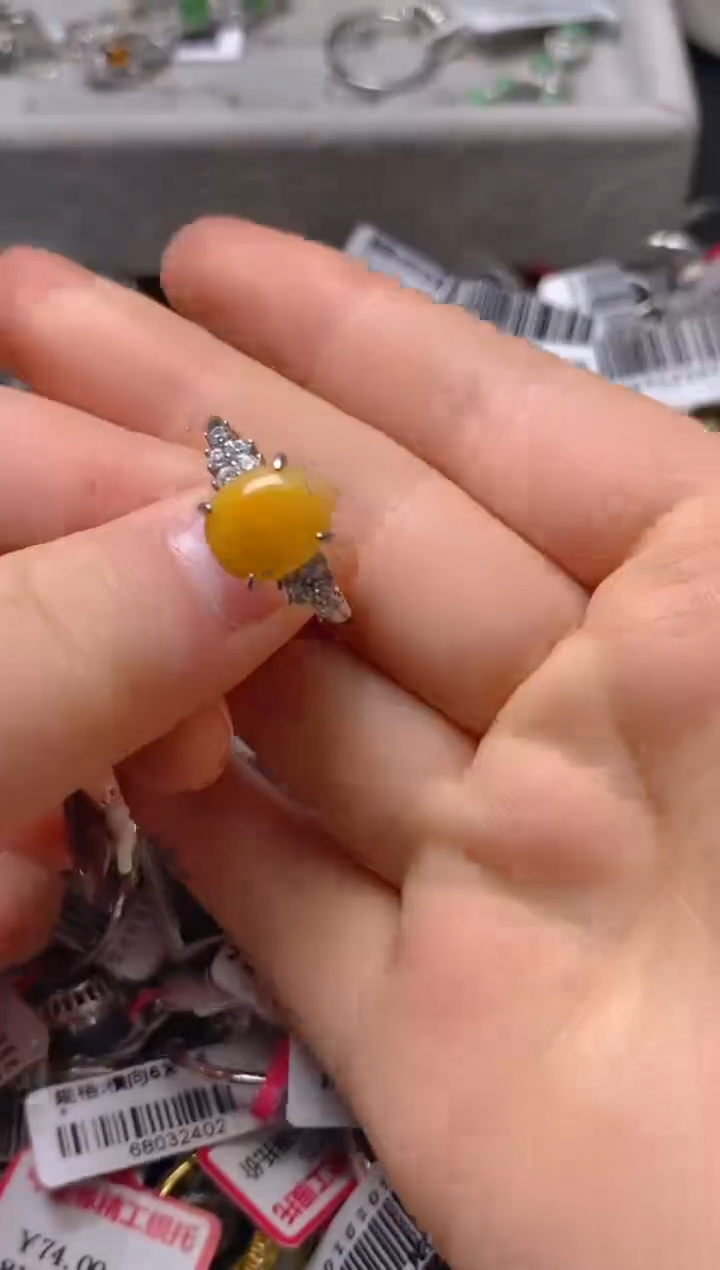 银S925镶嵌戒指翡翠百内无证书