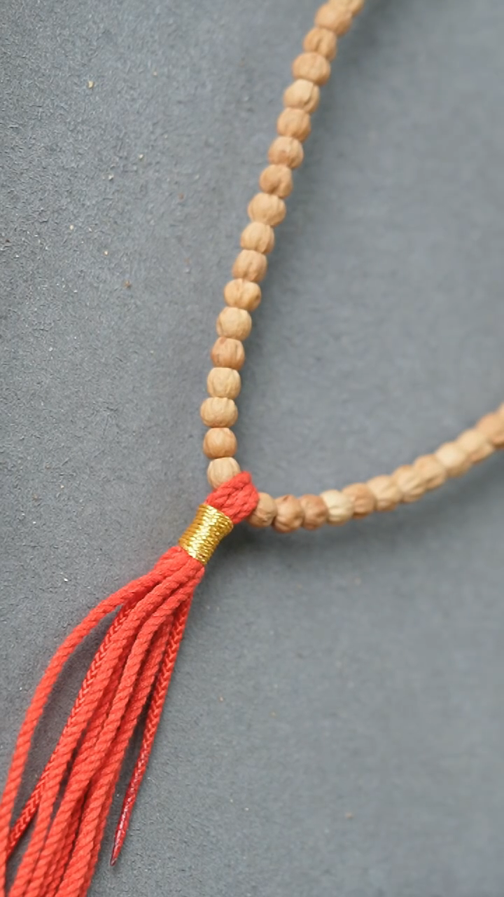 【闪购商品】柏香籽/百香籽吊坠手持