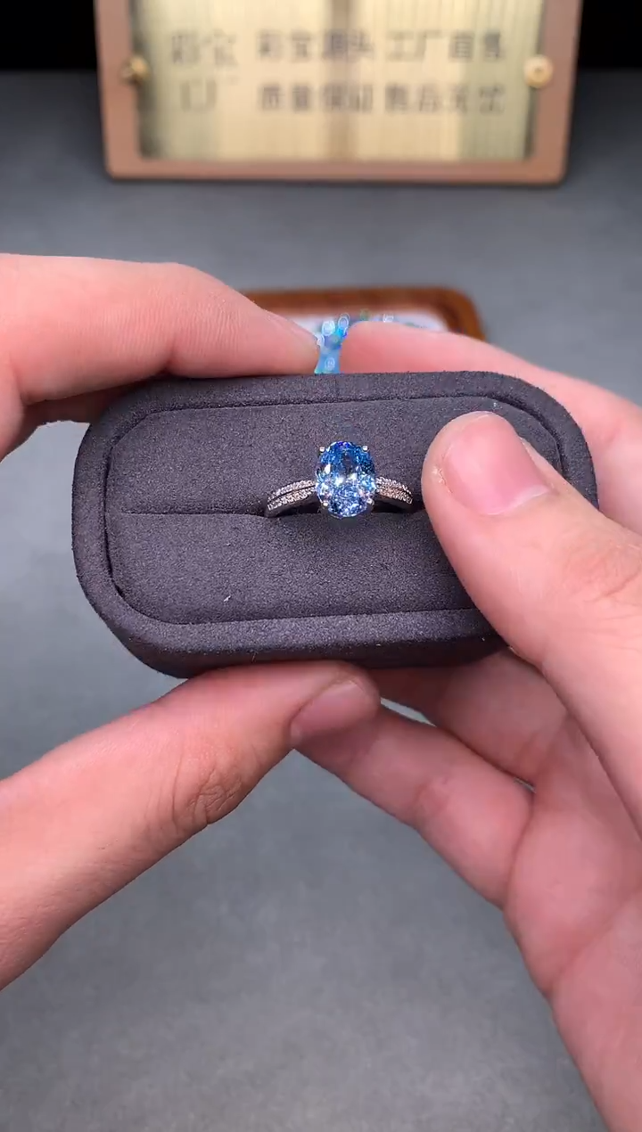 银S925镶嵌戒指海蓝宝石2222