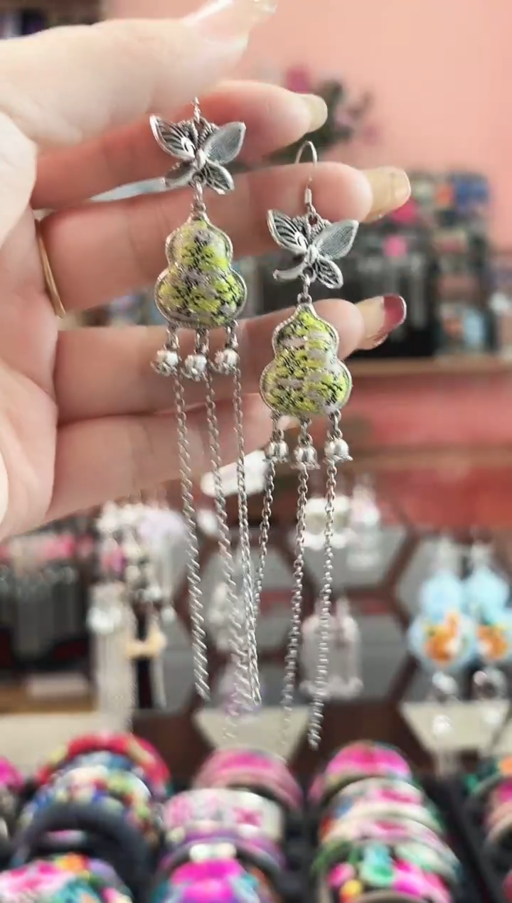 艺枝独绣手工饰品99