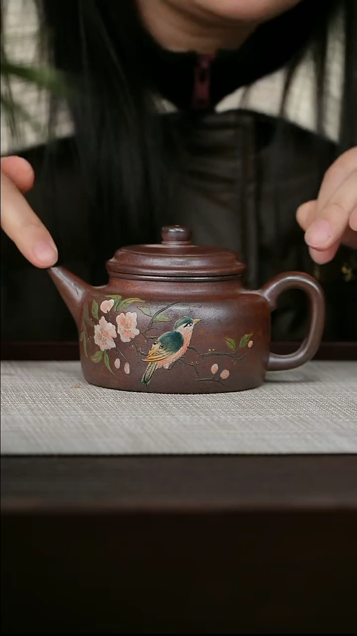 【闪购商品】宜兴原矿紫砂壶茶壶220C