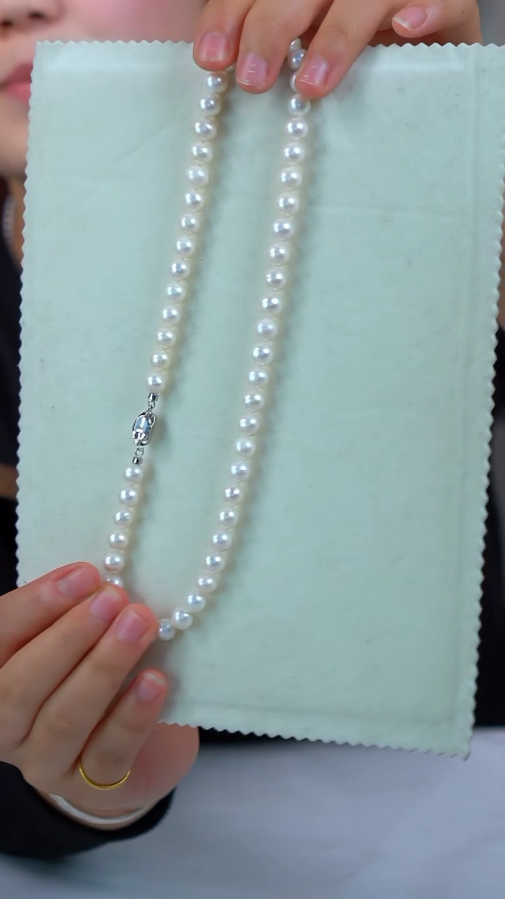 【闪购商品】淡水珍珠颈饰银S925镶嵌7-8白珠满珠项链