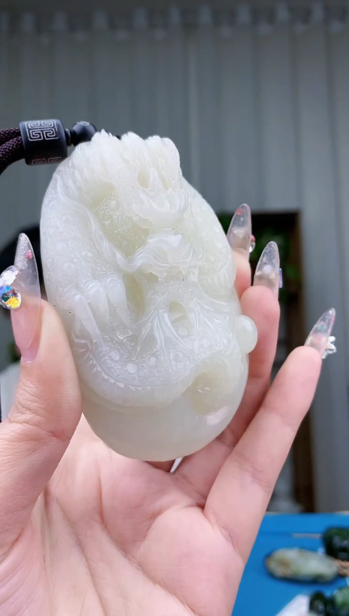 【闪购商品】和田玉挂件未镶嵌拍一发一，多样性发货！