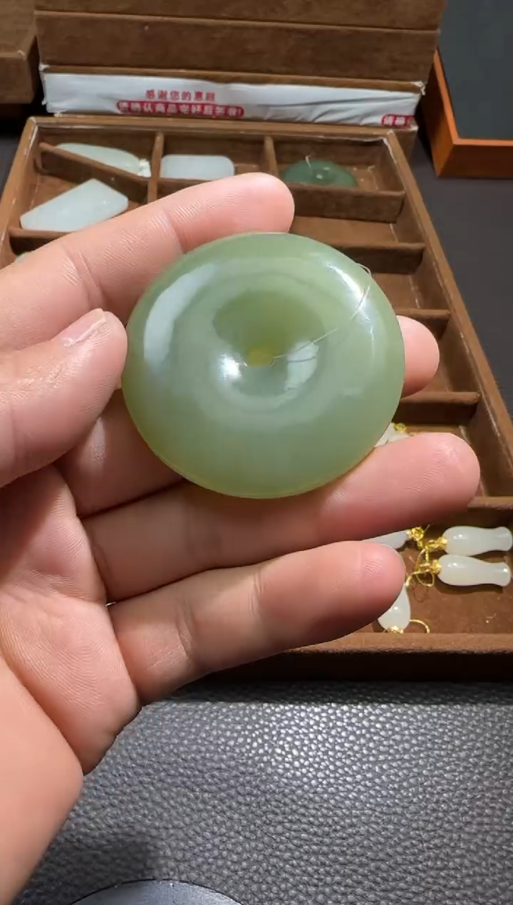 【闪购商品】和田玉【海113CP】77未镶嵌9052