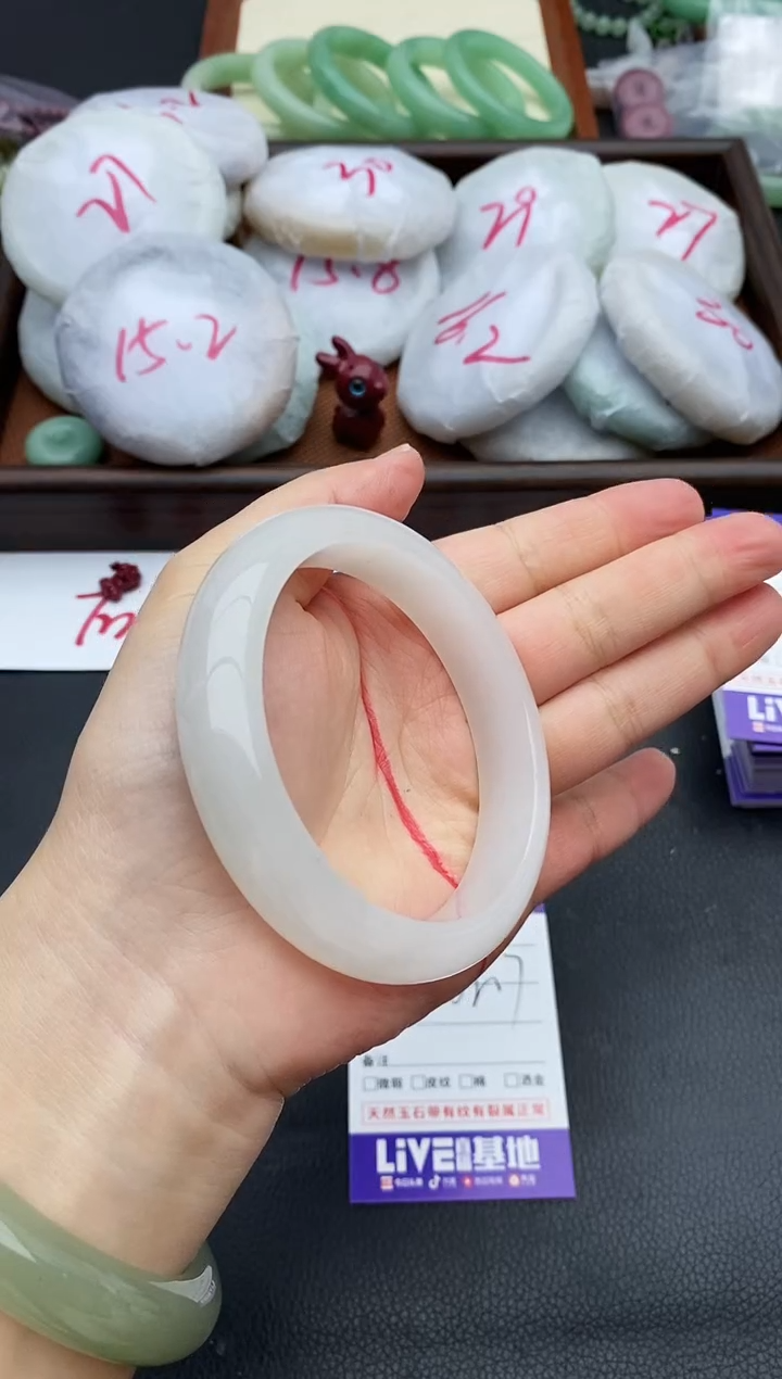 未镶嵌手镯石英质玉31+62/63