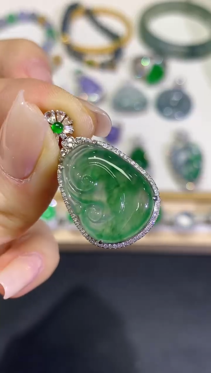 【闪购商品】翡翠颈饰18K金镶嵌团购43