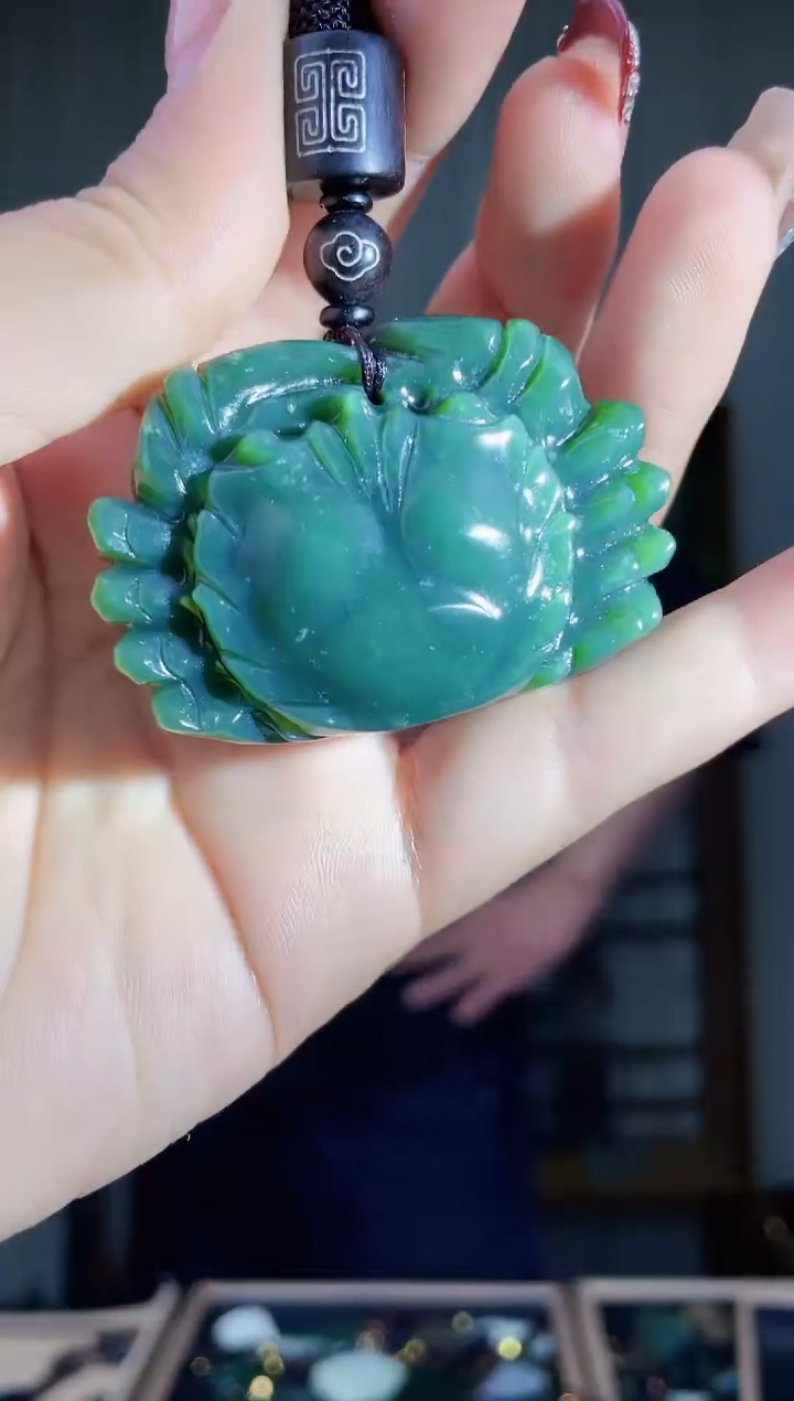 【闪购商品】和田玉挂件未镶嵌拍一发一，多样性发货！