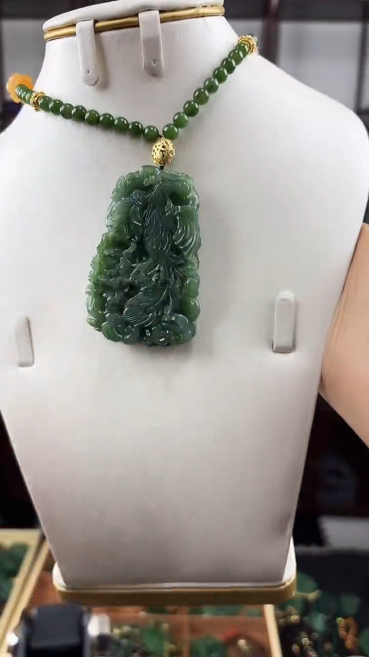 颈饰未镶嵌和田玉凤凰