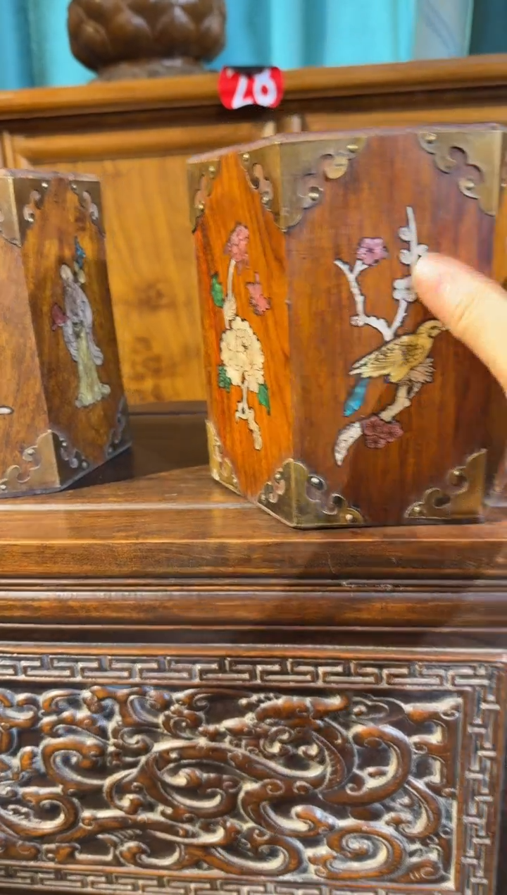 木花梨花开富贵笔筒168.8888888