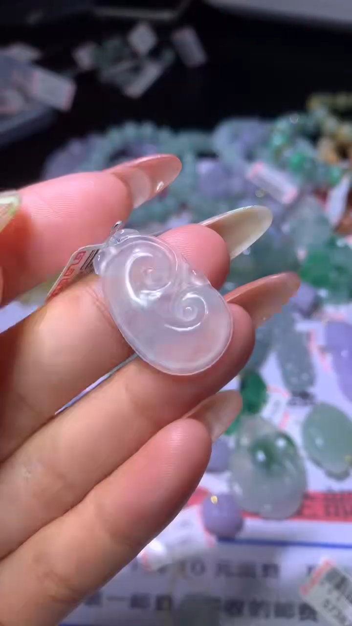 翡翠未镶嵌颈饰MXX011466