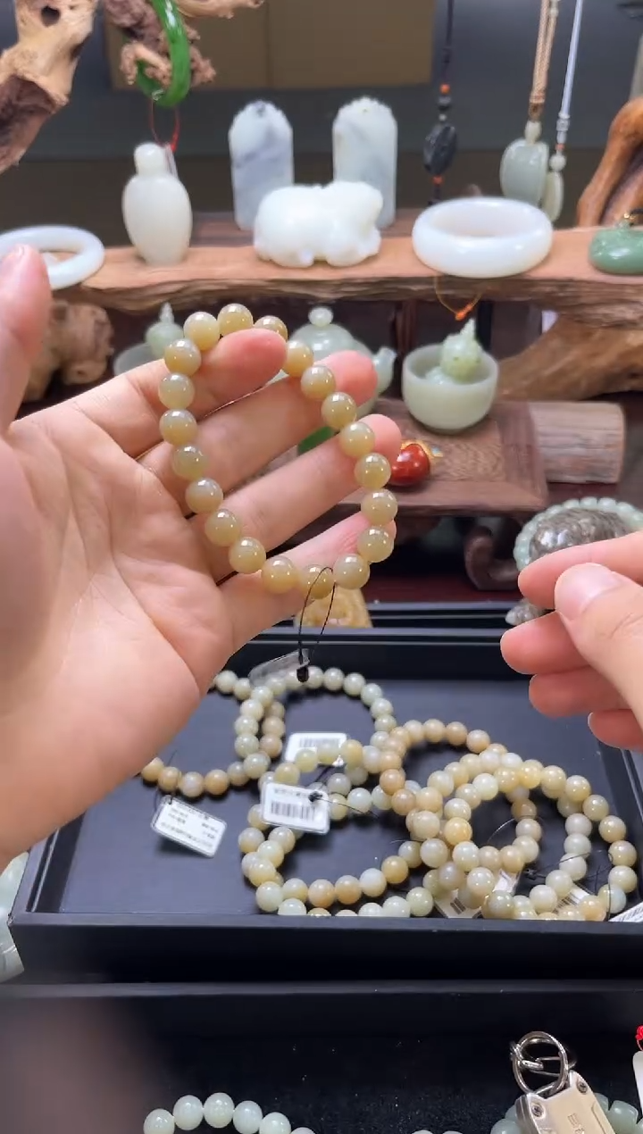 【闪购商品】和田玉手串未镶嵌卡10且末迪克兰带糖 圆珠 多样性发一