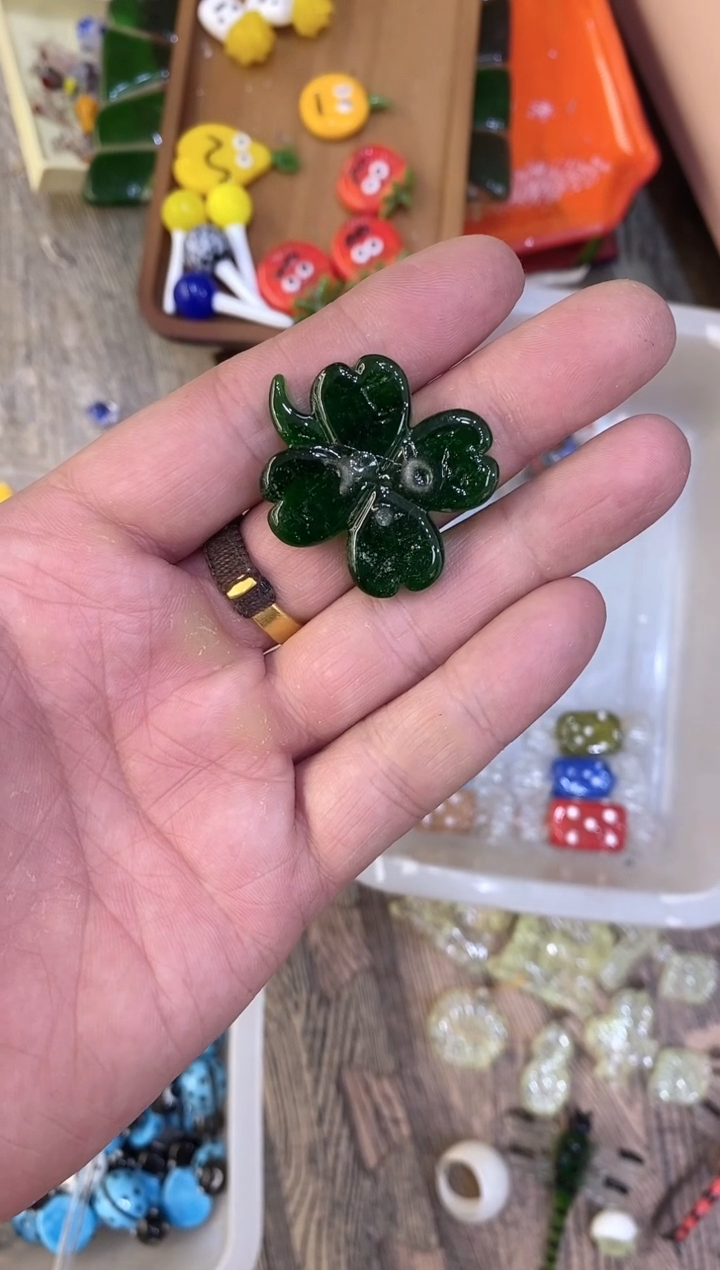 琉璃手工艺品四叶草