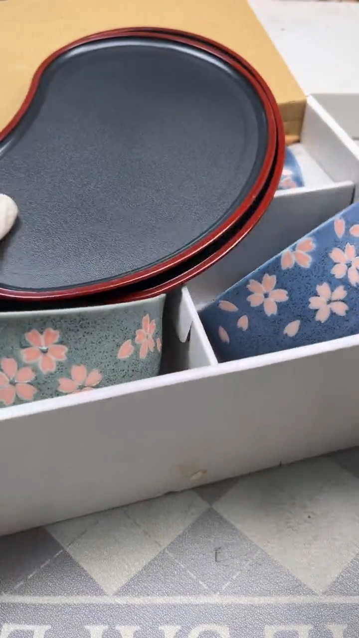 瓷片陶瓷如图所示周边