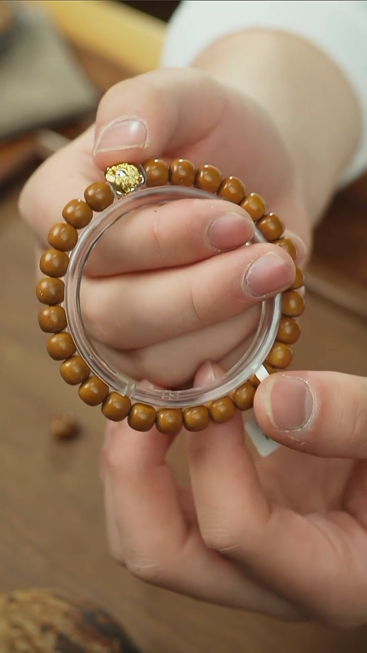 【闪购商品】紫金鼠手串姜黄皮实心老型7x8