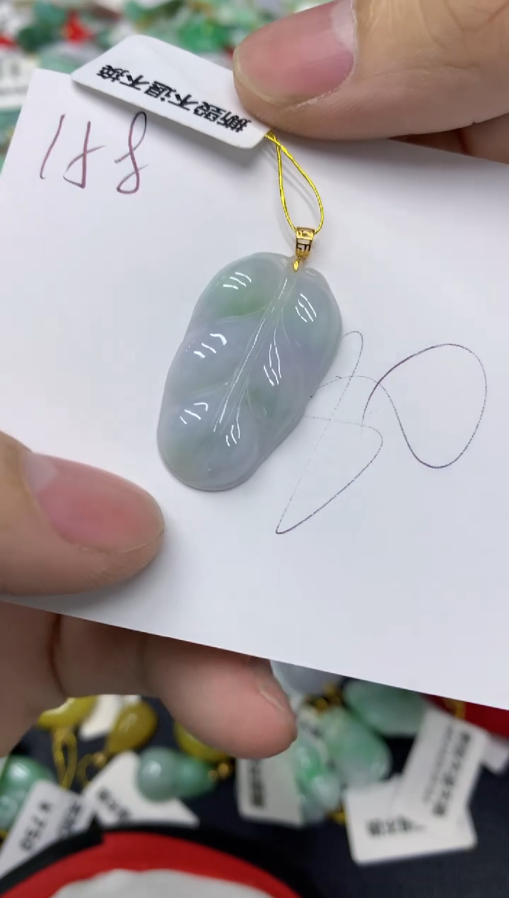 【闪购商品】翡翠颈饰18K金镶嵌1111111111