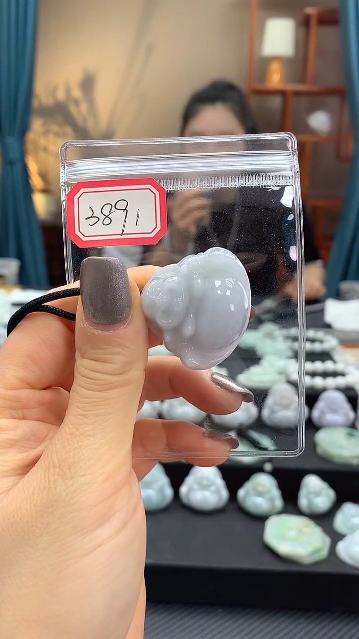 颈饰未镶嵌翡翠佛公 3891