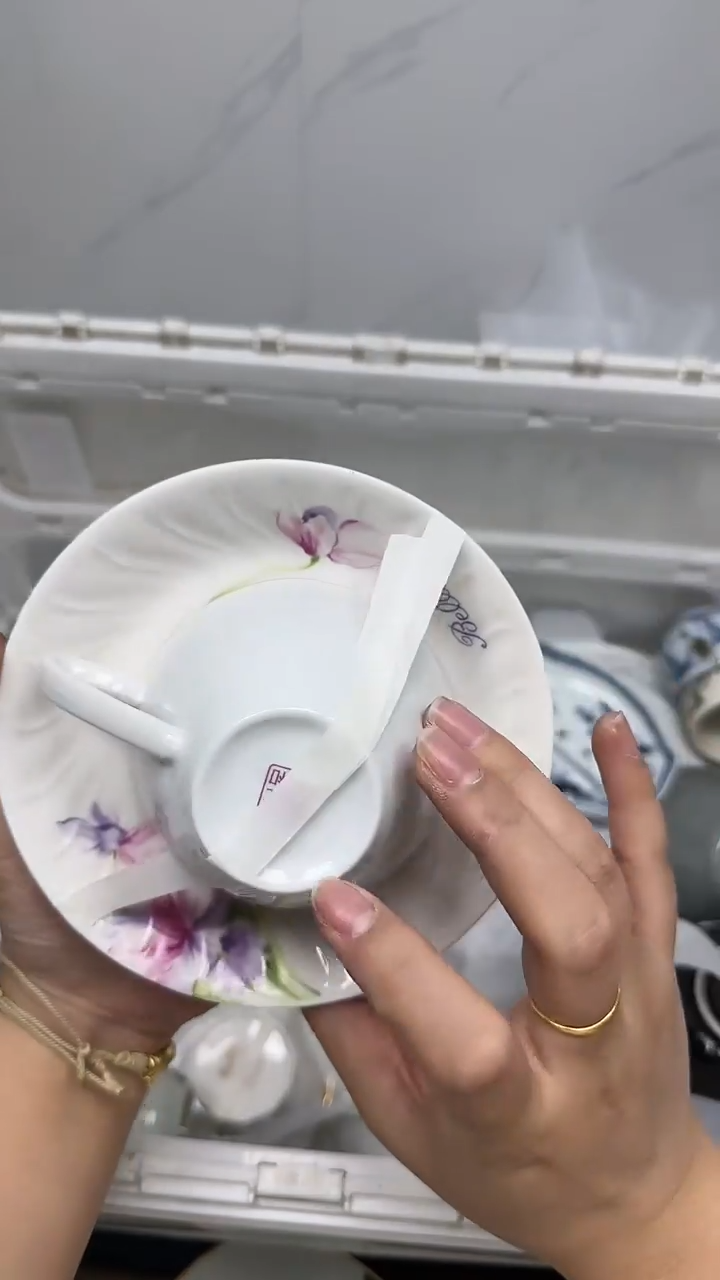 【闪购商品】4490回流瓷器默认微瑕，18.8包邮