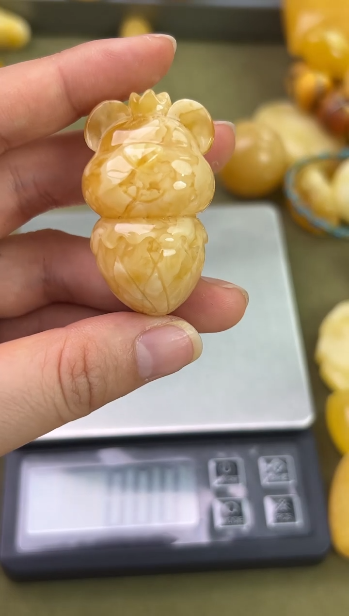 裸石琥珀未镶嵌琥珀蜜蜡吊坠