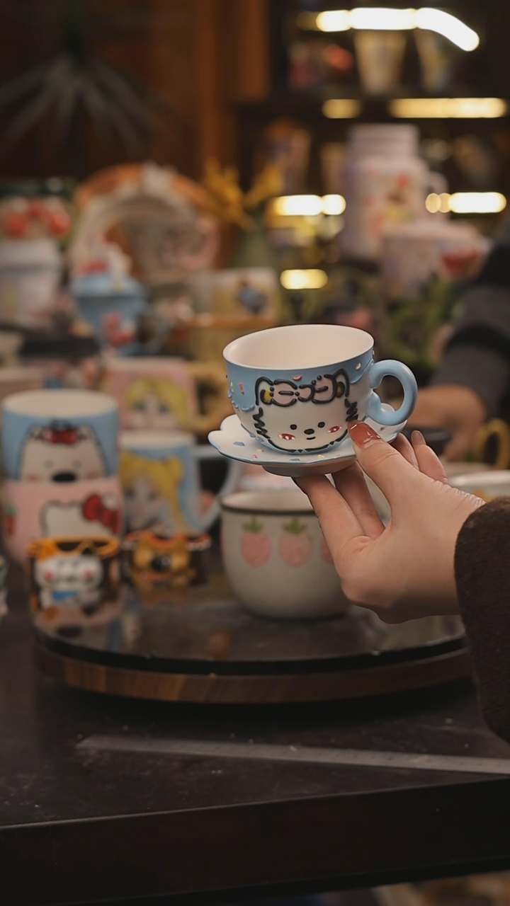 景德镇釉下彩绘设计师款式陶瓷
