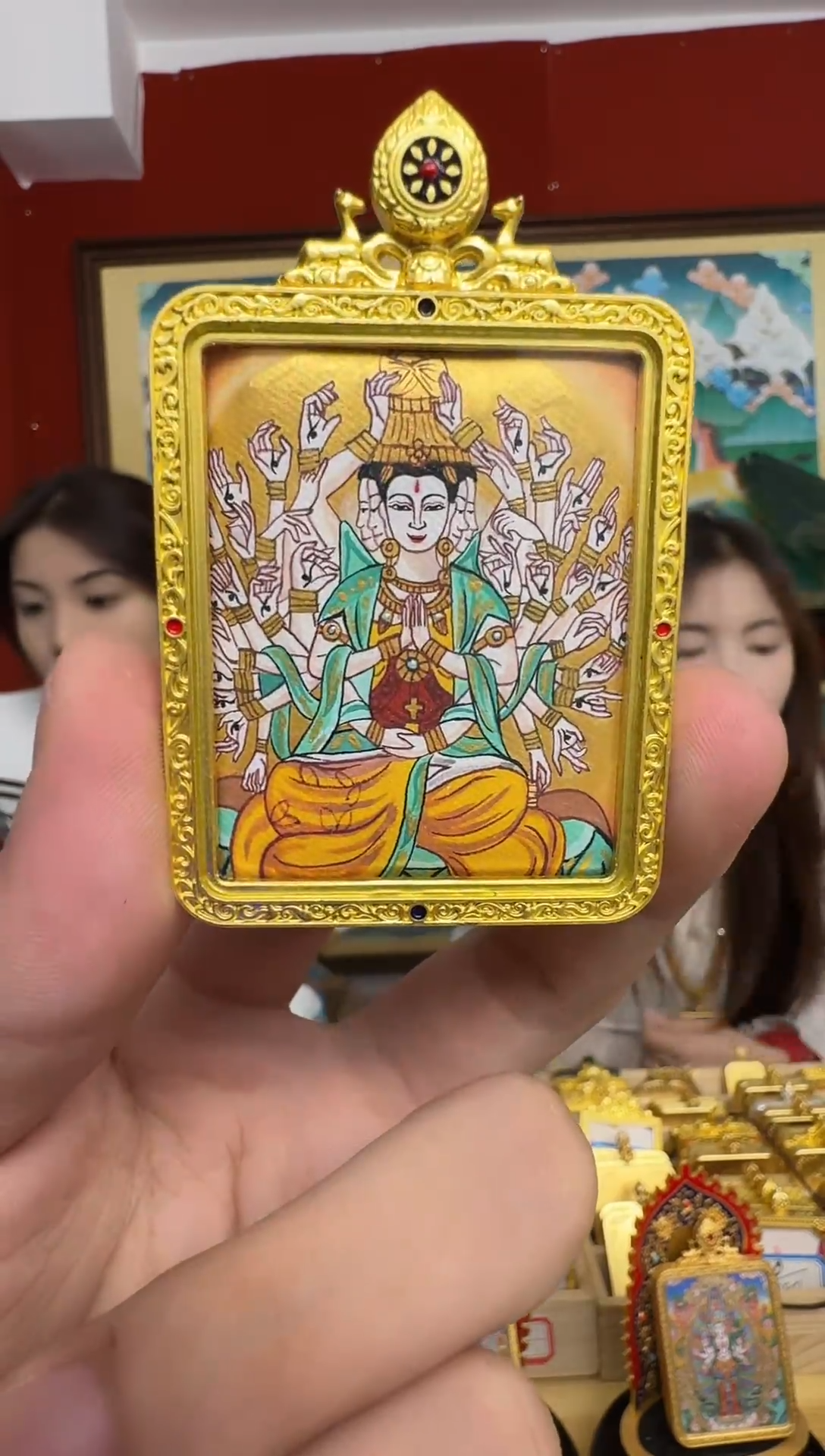 吊坠千手观老师-热贡纯手绘