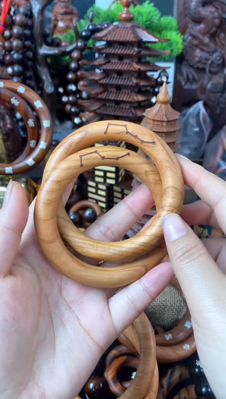 【闪购商品】木桃木微瑕60乾坤圈随机发货