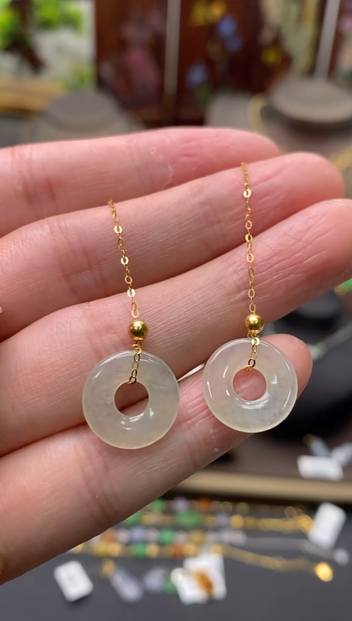 【闪购商品】翡翠颈饰18K金镶嵌净货13950