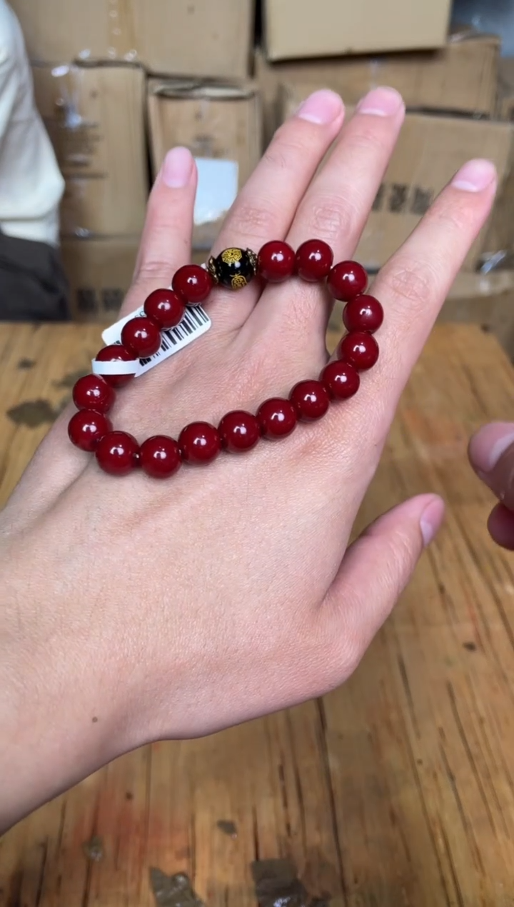 木质非金属捧月文创福利闪购商品无礼盒