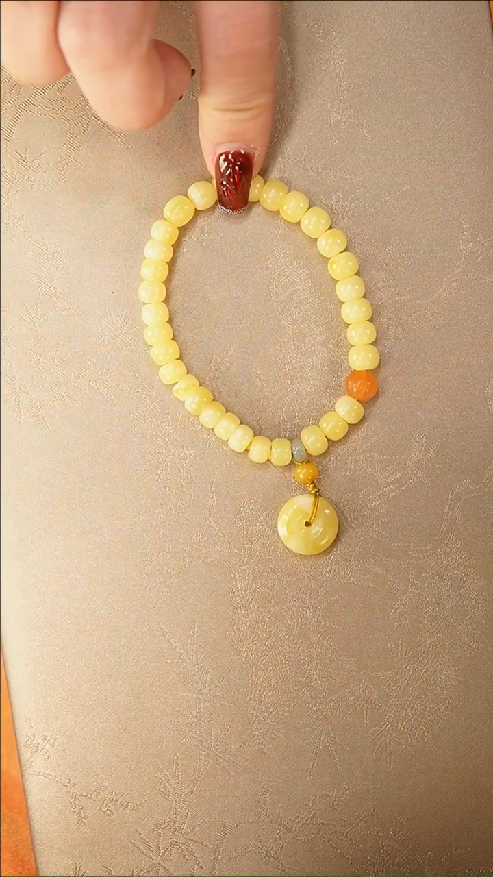 【闪购商品】琥珀手链未镶嵌手串