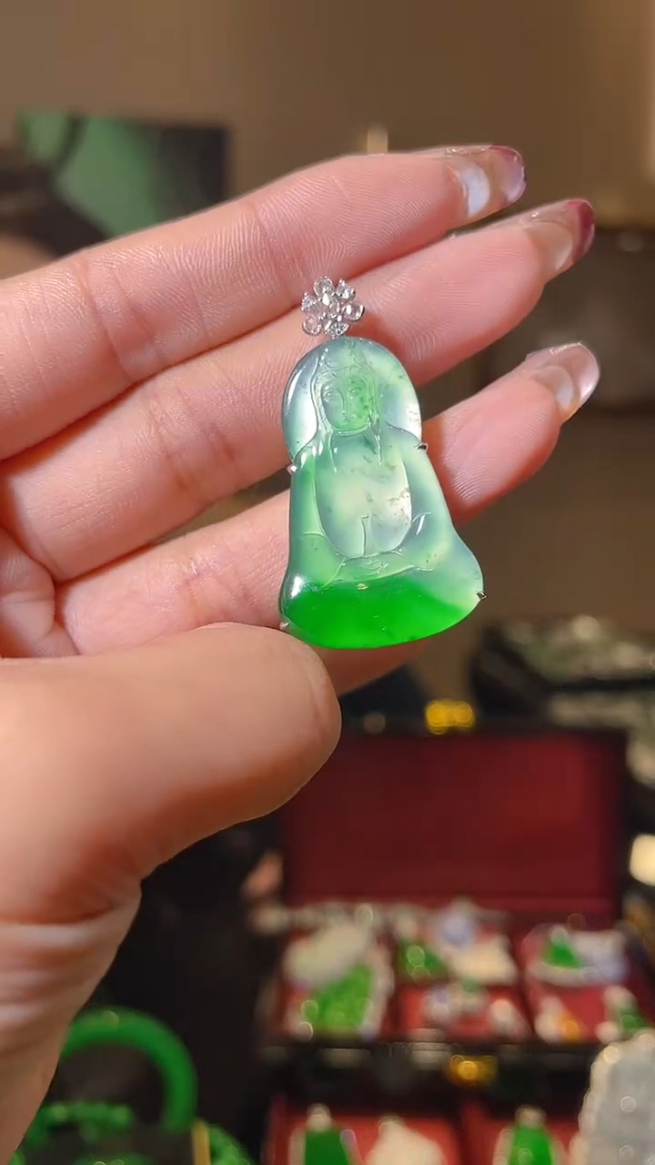 【闪购商品】翡翠吊坠(不含链)18K金镶嵌天然翡翠A货