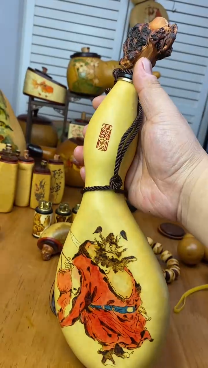 ?**?呼噜呼噜呼噜呼噜葫芦